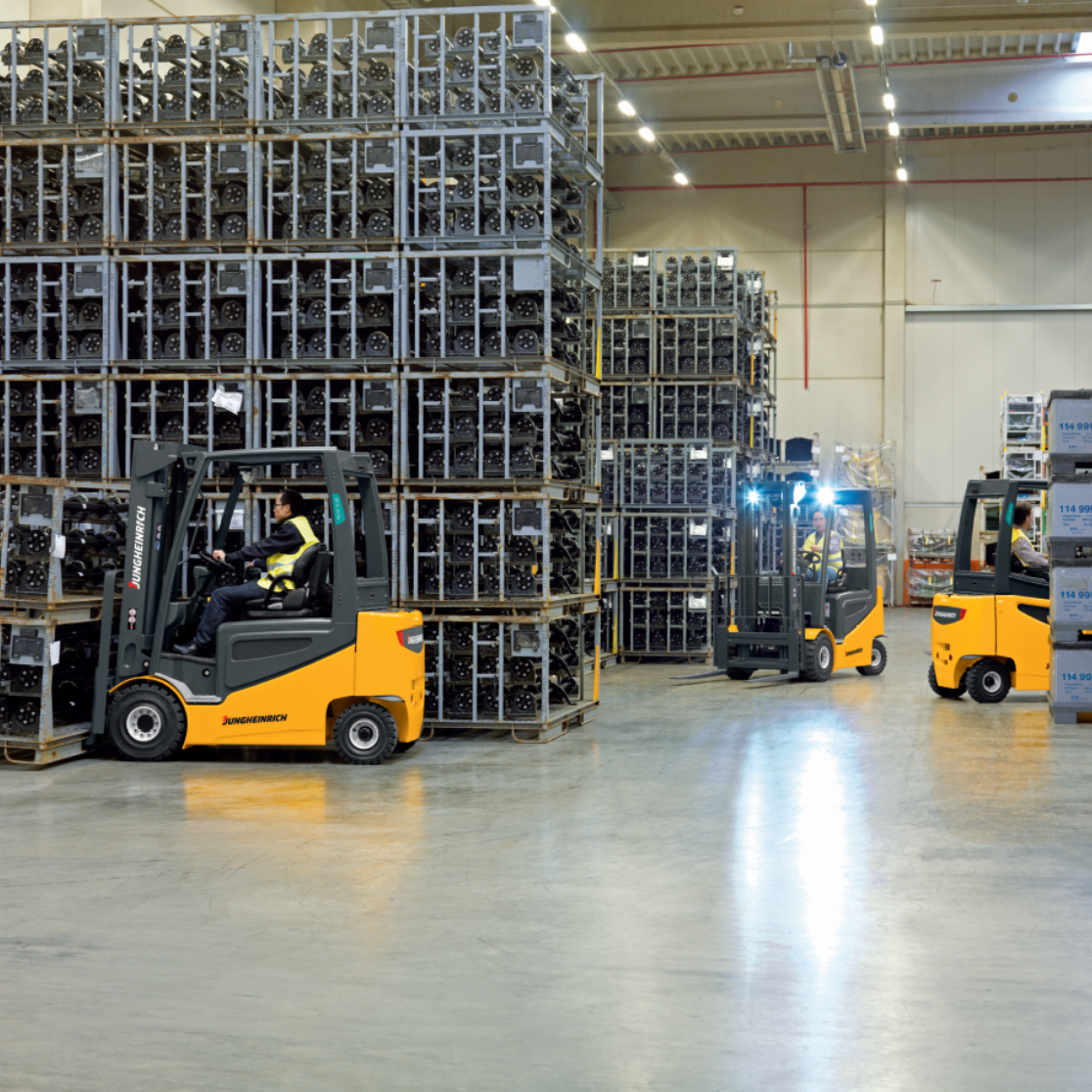 electric pneumatic tire forklifts